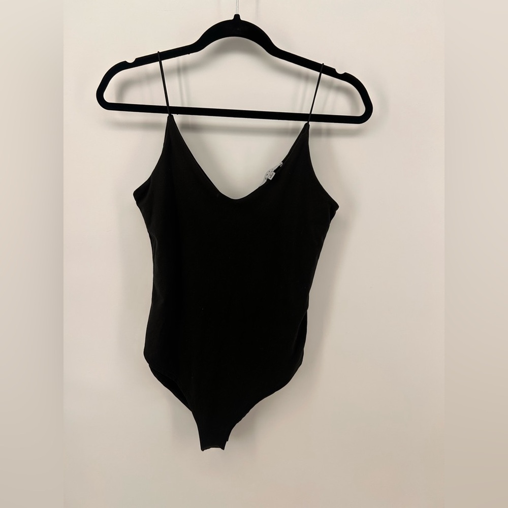 Gaze Womens Bodysuit Size S Black V-Neck Thin Strap Sleeveless Stretch